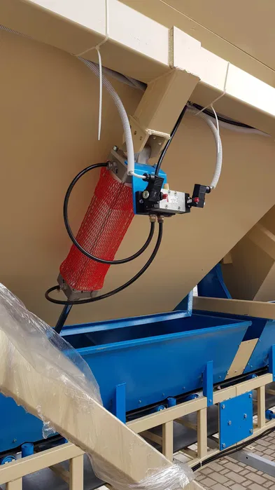 Kosz zasypowy dozujący kruszywo ADM-1500, Zespół ważąco dozujący Rembertów - zdjęcie 6