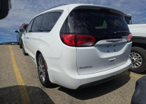 Chrysler Pacifica LIMITED / Benzyna / niski przebieg Warszawa - zdjęcie 5
