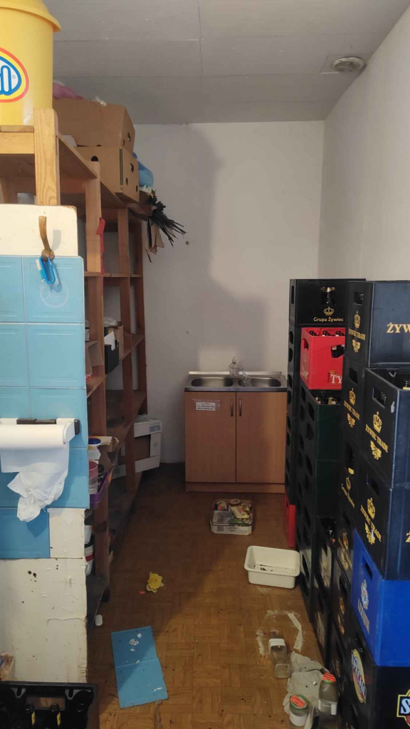 Pawilon handlowy 42m2, sprzedam lub wynajmę Krowica Sama - zdjęcie 6