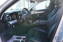 Mercedes E 220 polski salon , serwisowany, jeden właściciel Opole - zdjęcie 12