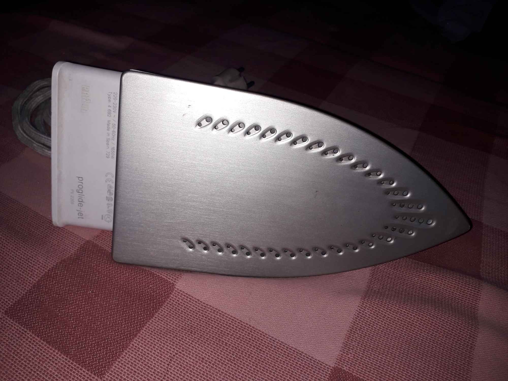 Żelazko Braun bardzo dobry stan Bielany - zdjęcie 1