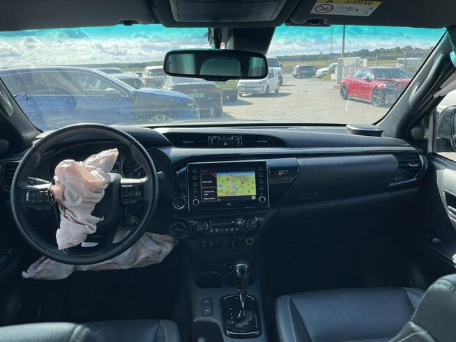 Toyota Hilux Executive 4x4 Automat Skóra Podgrzewanie JBL HAK Gliwice - zdjęcie 8