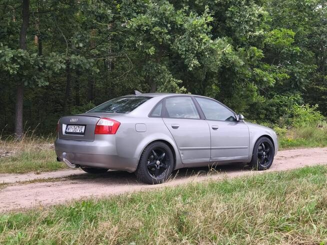 Audi A4 2004r. 2,0 Benzyna 150KM Sedan Tanio Warszawa - zdjęcie 5