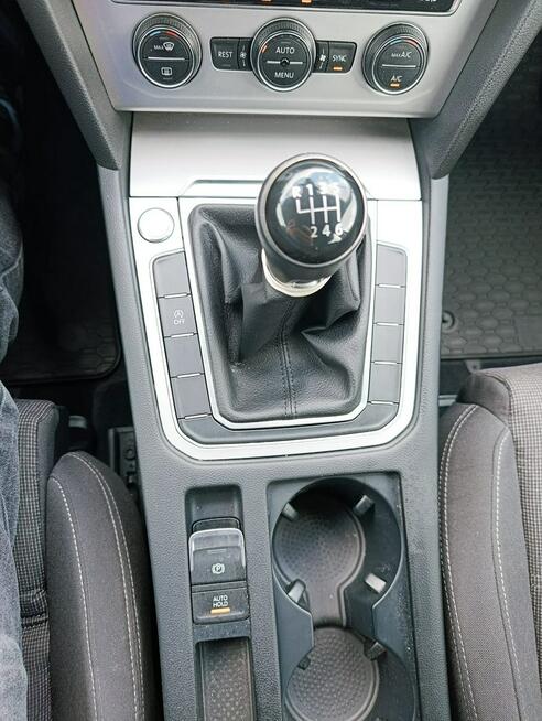 Volkswagen Passat Salon polska bezwypadkowy Otwock - zdjęcie 11