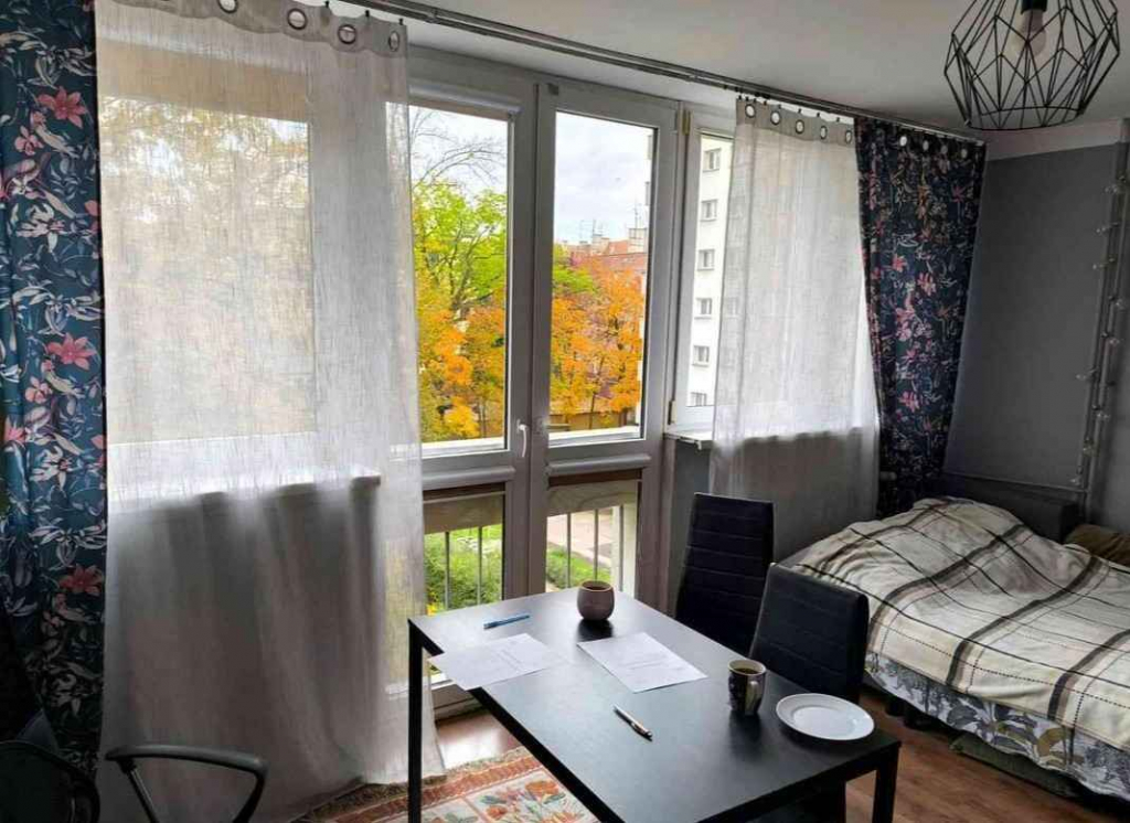 1pok, 28met, Okolice Modlińskiej BALKON/PIWNICA/WINDA (Wrocław) Krzyki - zdjęcie 1