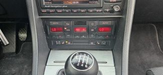 Audi a4 b7 sline 2.0 TDI 170KM AVANT Kraków - zdjęcie 11