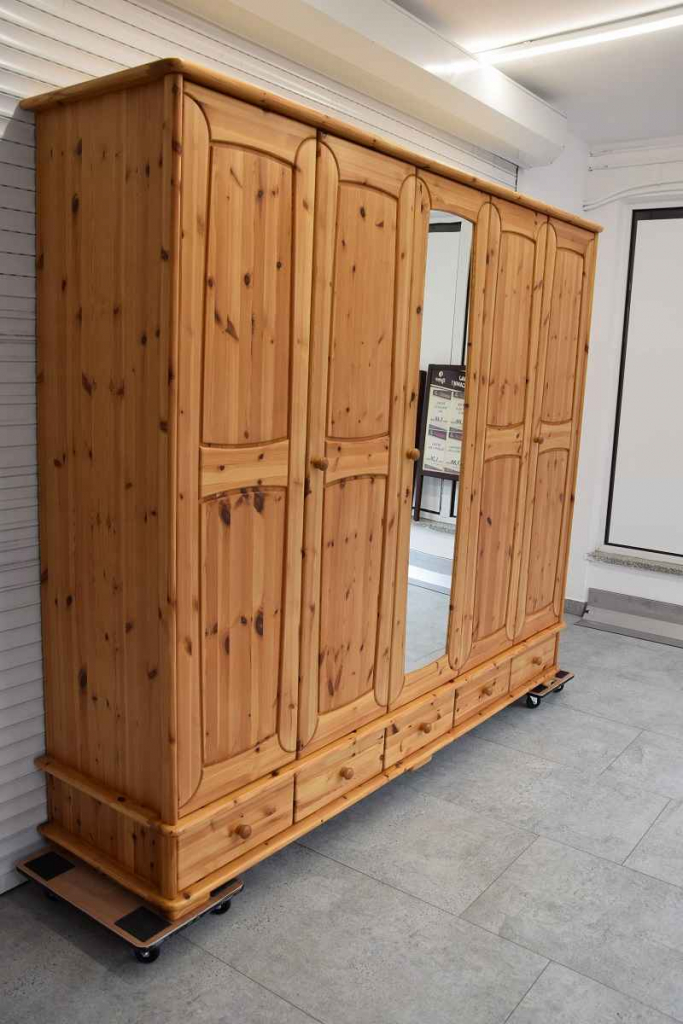 szafa z drewna sosnowego - jak nowa Olsztyn - zdjęcie 2