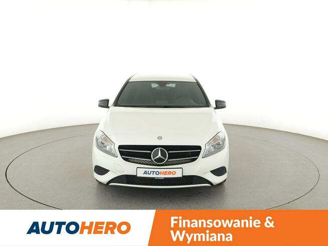 Mercedes A 180 klimatyzacja półskóra kamera cofania multifunkcja Warszawa - zdjęcie 11