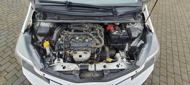 Toyota Yaris III 1.33 Lift 2015r. Klimatyzacja 5 Drzwi Nowa Sól - zdjęcie 11