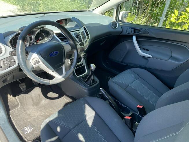 Ford Fiesta Niski oryginalny przebieg !!! Poznań - zdjęcie 9