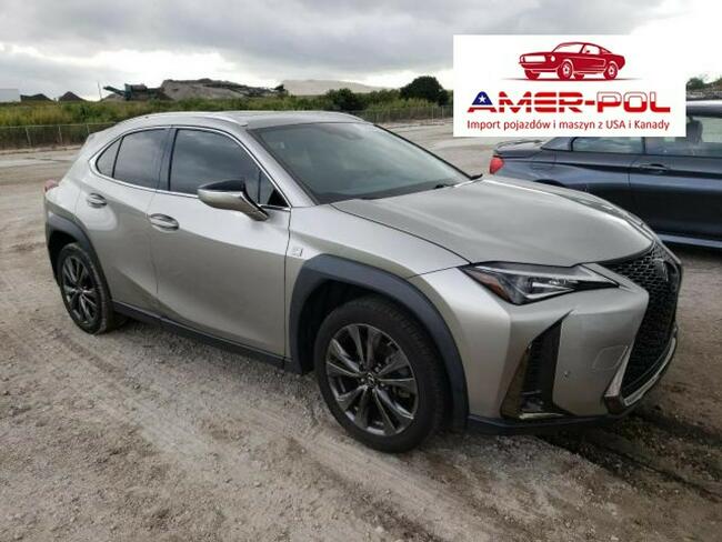 Lexus UX 2019, 2.0L, od ubezpieczalni Warszawa - zdjęcie 1