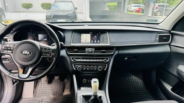 Kia Optima Kombi 1.7 CRDi 141 KM, 2018, FV VAT Warszawa - zdjęcie 9