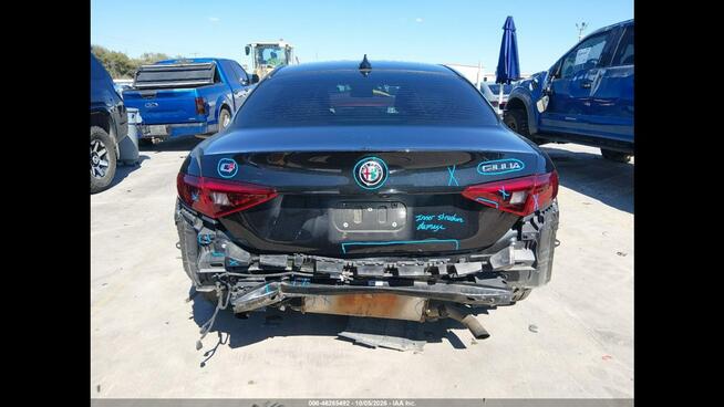Alfa Romeo Giulia Wersja Ti / AWD / niski przebieg Tarnów - zdjęcie 8