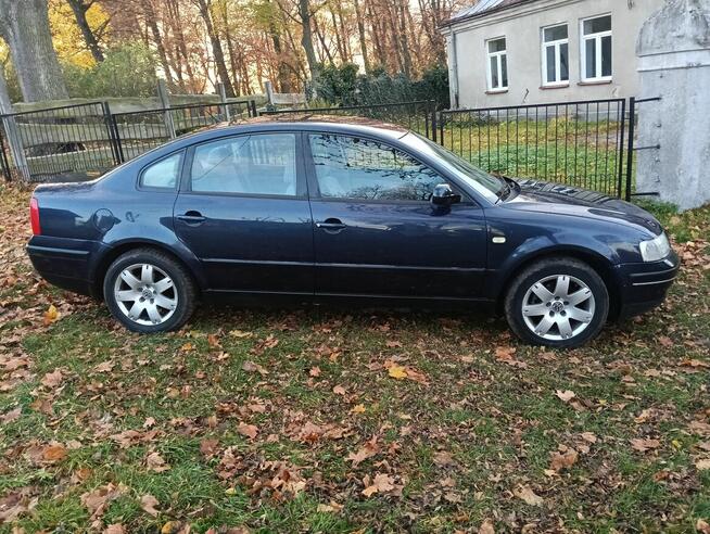 Sprzedam Volkswagen Sedan b5 Krzelów - zdjęcie 3
