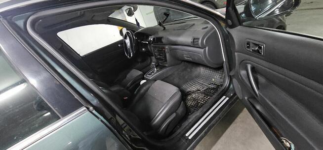 VW PASSAT B5 FL z 2004 roku z silnikiem 2.5 V6 diesel Toruń - zdjęcie 5