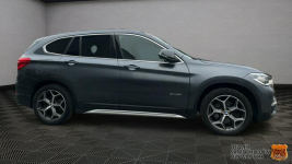 BMW X1 28i xDrive | Panorama, Navi, Skóry, Elektryczna Klapa | Gdynia - zdjęcie 7