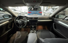 Škoda Superb Ambition 2.0TDI 190KM 4X4 DSG 2018 Salon Polska Kielce - zdjęcie 9