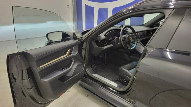 Porsche Taycan Turbo Sport Turismo Grójec - zdjęcie 11