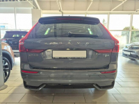 Volvo XC 60 B4 Mild Hybrid 197KM Plus Dark Giżycko - zdjęcie 8