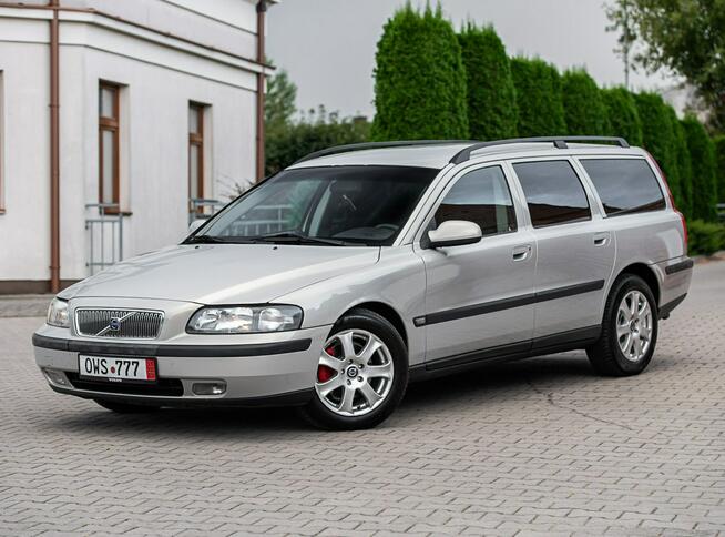 Volvo V70 2.4i 140KM ! Super Stan ! Opłacony ! Zwoleń - zdjęcie 11