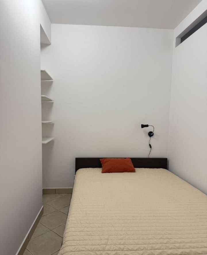 2pok, 40met, okolice Gagarina BALKON/2005 (Wrocław) Fabryczna - zdjęcie 10