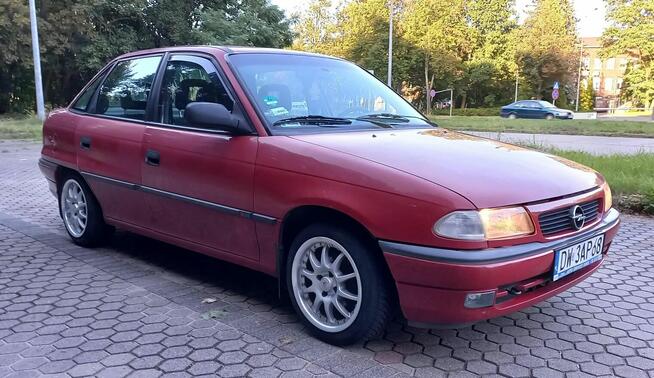 Opel Asta 1.6 Benzyna + LPG Brzeg Dolny - zdjęcie 3