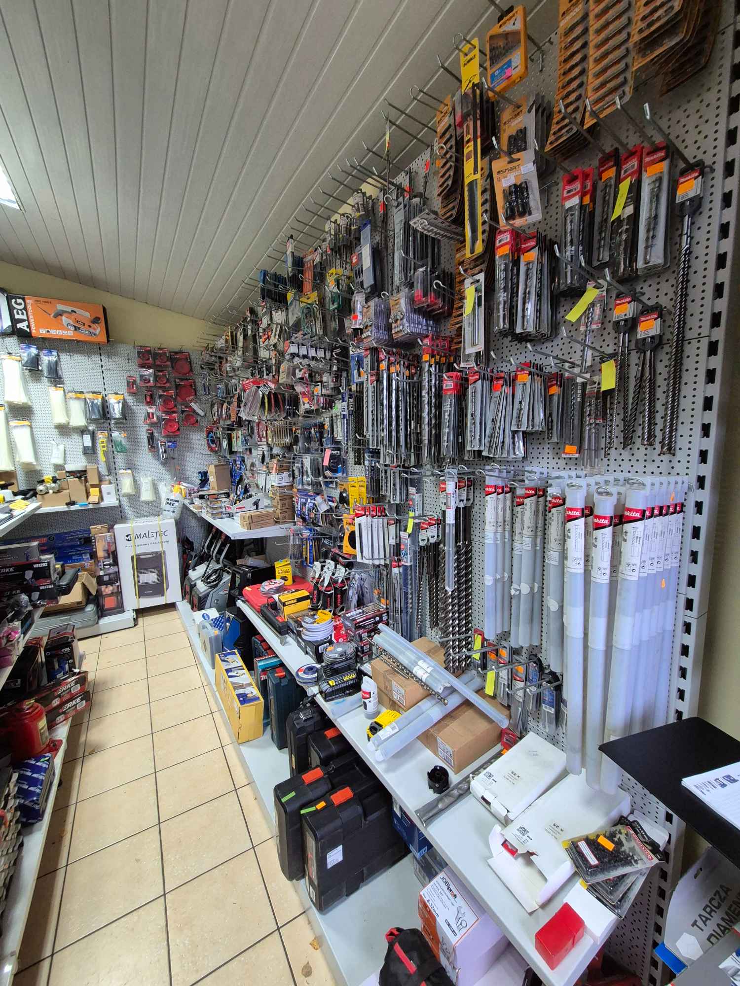 Sprzedam zestaw elektronarzędzi, narzędzi i części zamiennych Nowa Huta - zdjęcie 9