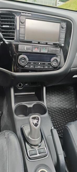 Mitsubishi Outlander 2.0 PHEV LPG Instyle Navi Plus Łódź - zdjęcie 10