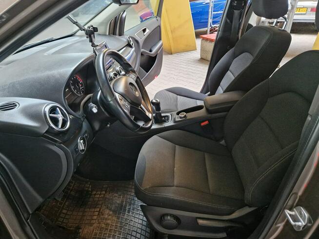 Mercedes B 180 ZOBACZ OPIS !! W PODANEJ CENIE ROCZNA GWARANCJA !! Mysłowice - zdjęcie 11