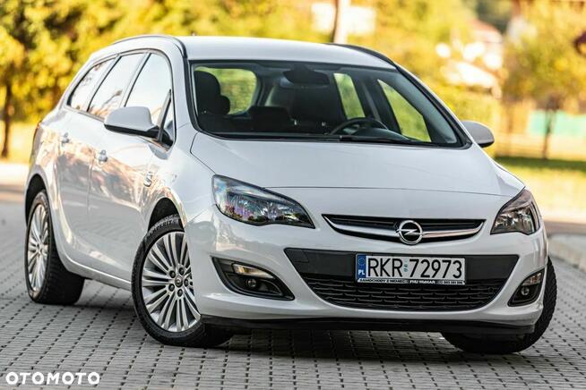 Opel Astra 1.4 Turbo Automatik Cosmo Targowiska - zdjęcie 2
