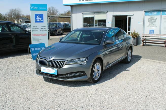 Škoda Superb Ambition DSG Nawigacja netto 70650 PLN Gwarancja Virtual Warszawa - zdjęcie 2