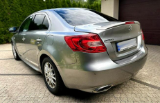 Suzuki Kizashi 2.4 4x2 178 KM Bogata wersja Keyless Go Skóry 2xPDC Wrocław - zdjęcie 3