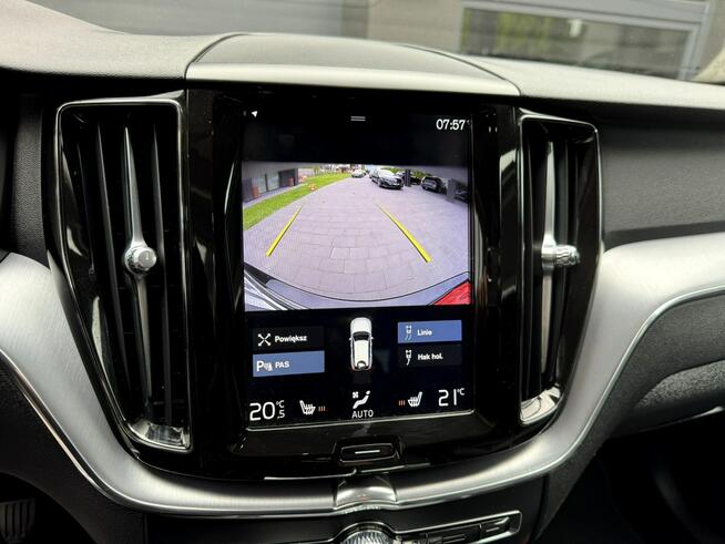 Volvo XC 60 2.0 B4 197KM AWD Monumentum PRO LED Kamera HAK Komforty Końskie - zdjęcie 9