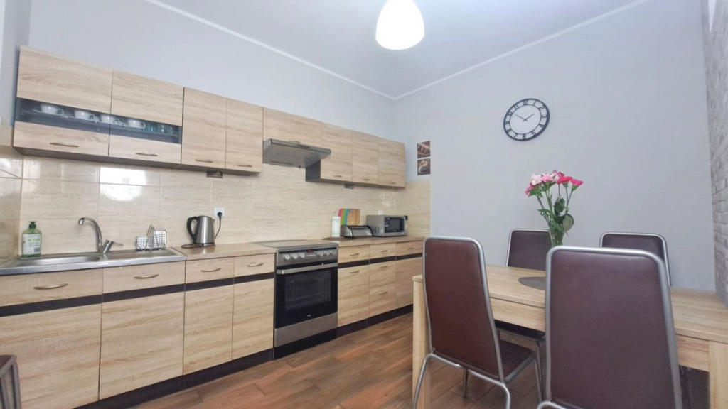 Kawalerka z miejscem postojowym Poznań - zdjęcie 5