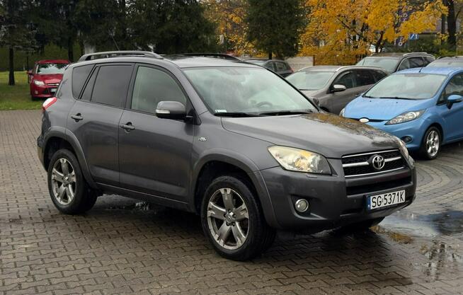 Toyota RAV-4 skóra/krajowy/4x4/webasto/pod.siedz/aso/gwarancja Ruda Śląska - zdjęcie 6
