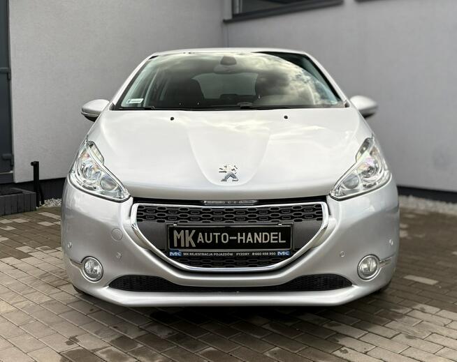 Peugeot 208 1.6 HDi | Zarejestrowany | Stan BDB | Pyzdry - zdjęcie 2