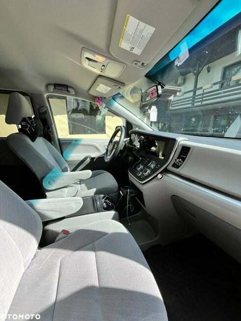 Toyota Sienna Gizałki - zdjęcie 9