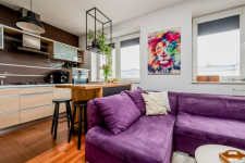 Dwupoziomowe mieszkanie z 2 balkonami/ os.Piasta