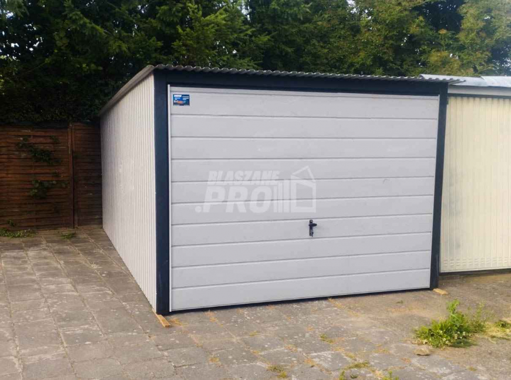 Garaż blaszany 3x5 Brama  Uchylna - Biały  - Dach spad w tył GP169 Białogard - zdjęcie 5