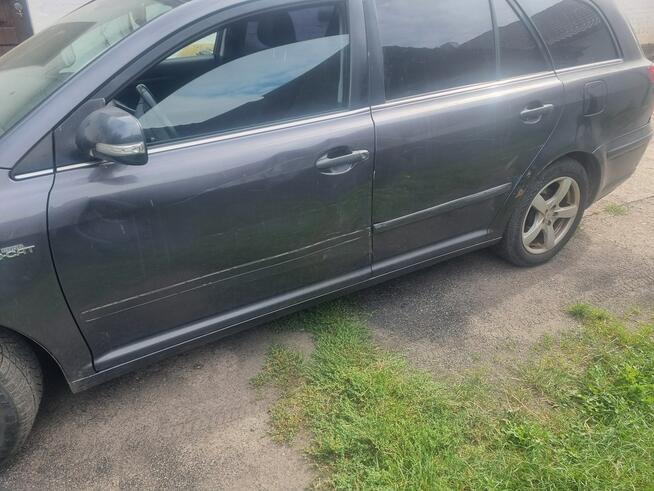Toyota Avensis Klimatronik - Alu - Sprawny do jazdy - BT 07.27 Szczecin - zdjęcie 4
