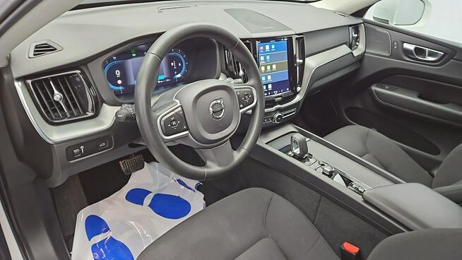 Volvo XC 60 B4 D AWD Core aut ! Z Polskiego Salonu ! Faktura Vat ! Warszawa - zdjęcie 9