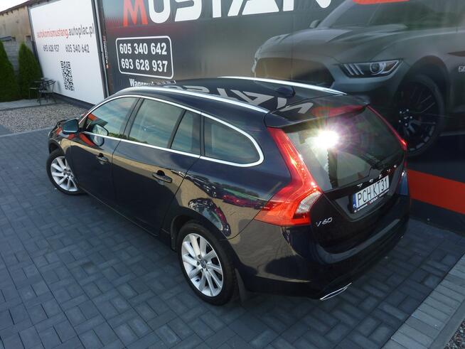 Volvo V60 2.0 D 190 Ps*AUTOMAT*Navi*Klimatronik*Xenon*Skóra*Hak*PDC Wągrowiec - zdjęcie 7