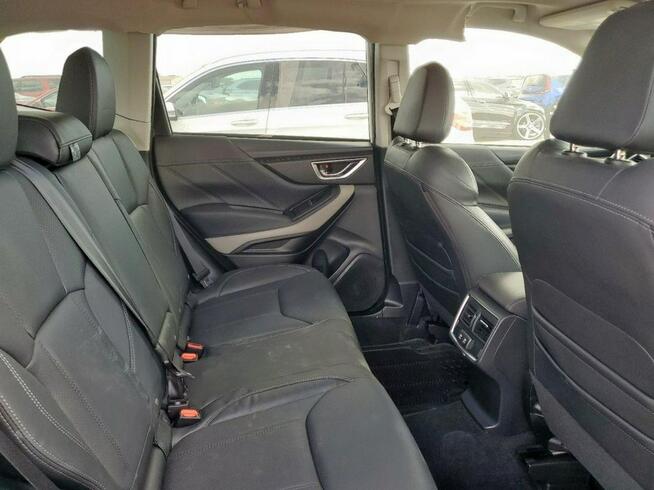 Subaru Forester / bogata wersja / 4x4 / niski przebieg / Tarnów - zdjęcie 10