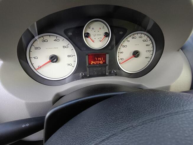 Citroen Jumpy 2.0 HDi 120 KM 9 osób 2011 Klony - zdjęcie 9