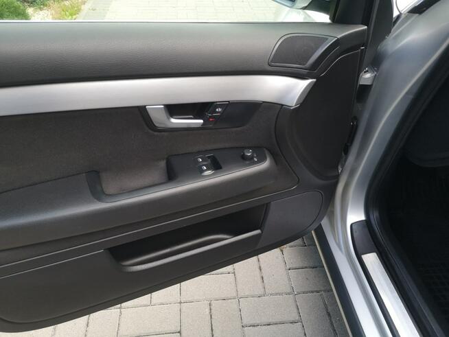Audi A4 1.8 Turbo 163KM Klimatronic Elektryka Hak Isofix Alu Halogeny Strzegom - zdjęcie 10