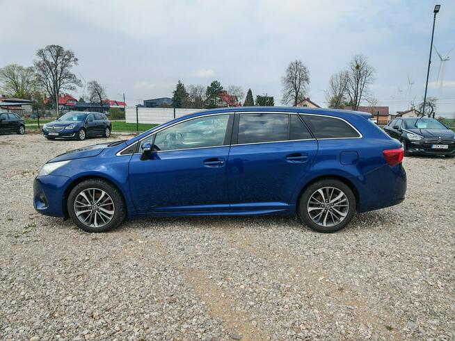Toyota Avensis Rawa Mazowiecka - zdjęcie 2