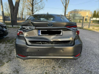 Toyota Corolla 1.8 HSD Vat 23% Lekko uszkodzony tył Otwock Mały - zdjęcie 5