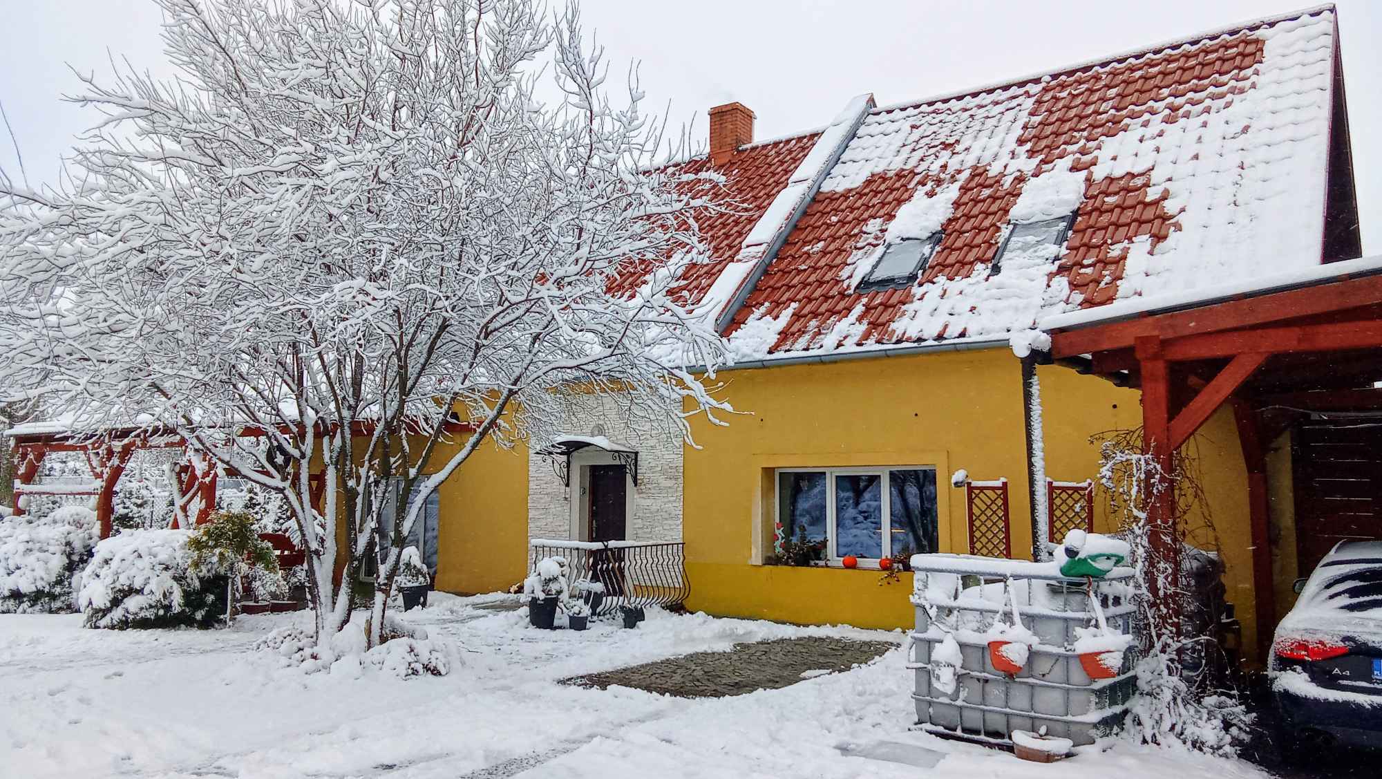 działka  23 arów   z  budynkiem   Pieszyce  świdnicka Pieszyce - zdjęcie 1