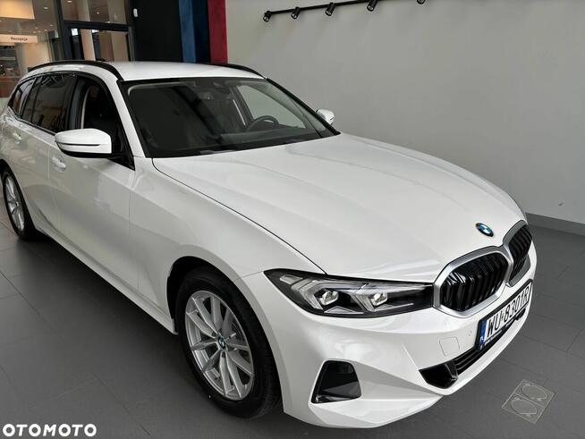 Salon PL, BMW Seria 318d Touring G20/G21 z 2024 Żoliborz - zdjęcie 5