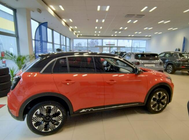 Fiat 600 1.2DCT 110KM La Prima pomarańczowy z czarnym dachem Piła - zdjęcie 2